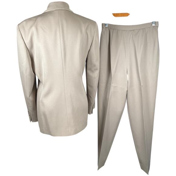 Classiques Entier 100% Pure Wool Women’s Two-Piece Pant Suit – Beige Size Small - Picture 2 of 15
